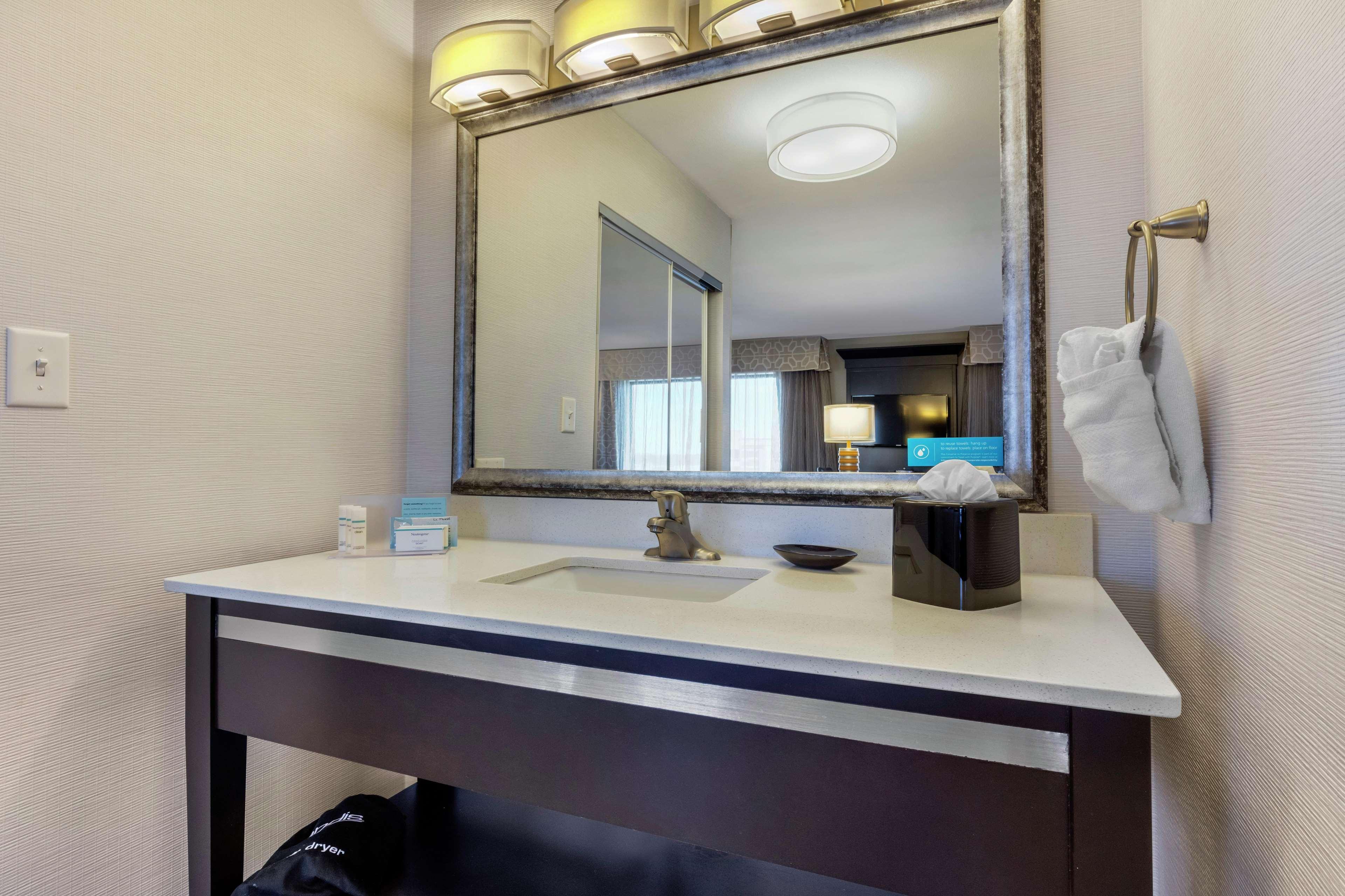 Hampton Inn And Suites Columbus, Ms Kültér fotó