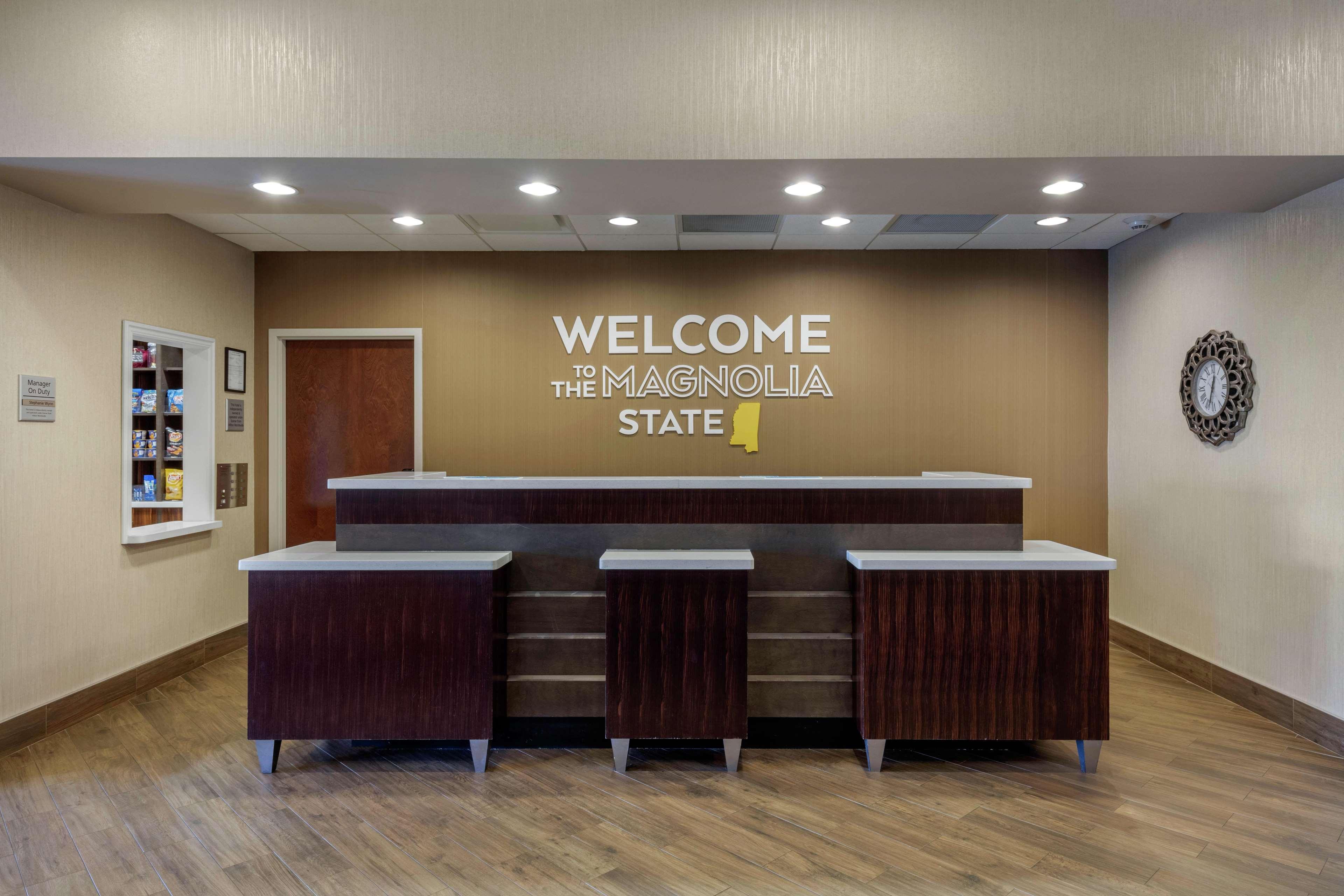 Hampton Inn And Suites Columbus, Ms Kültér fotó