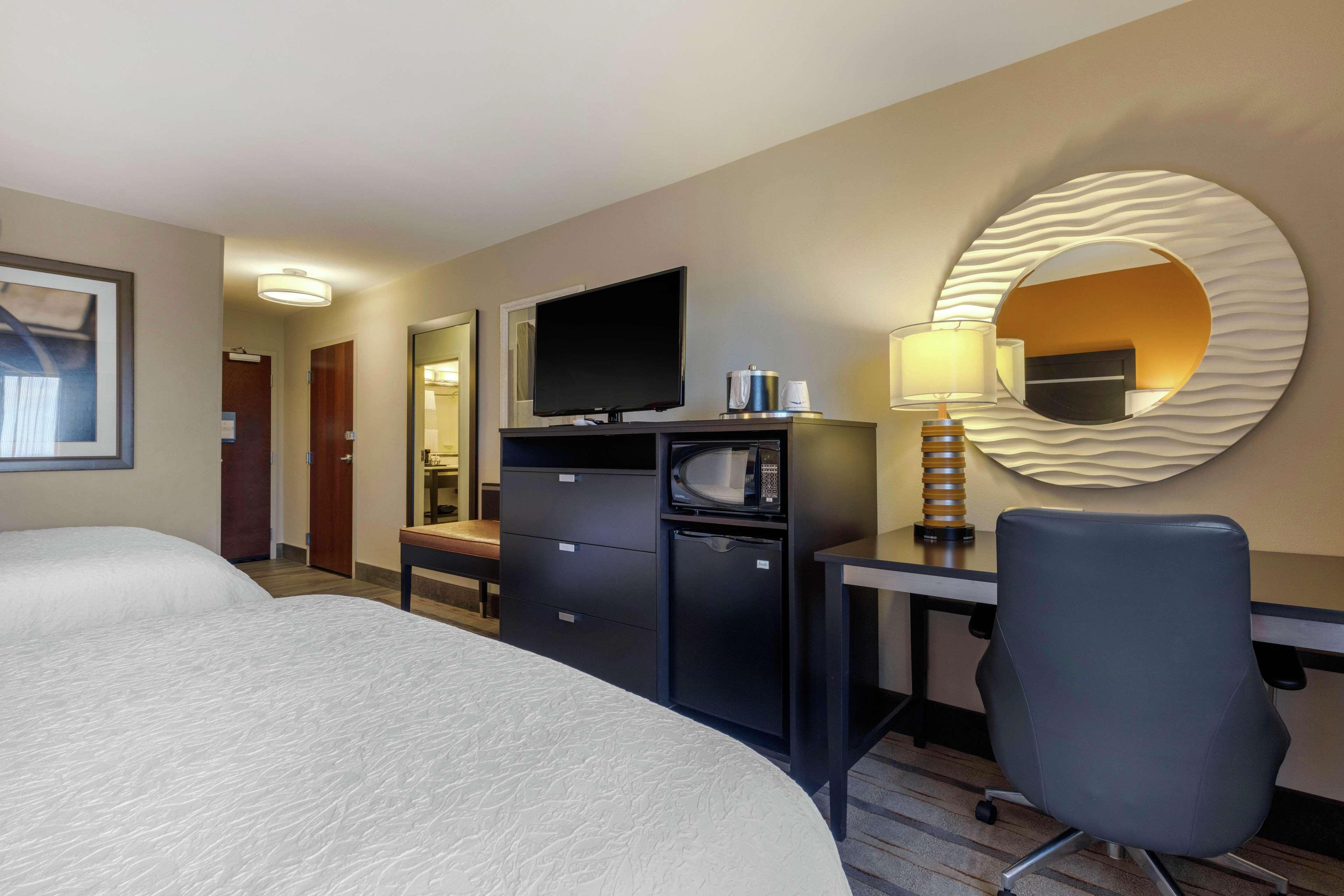 Hampton Inn And Suites Columbus, Ms Kültér fotó