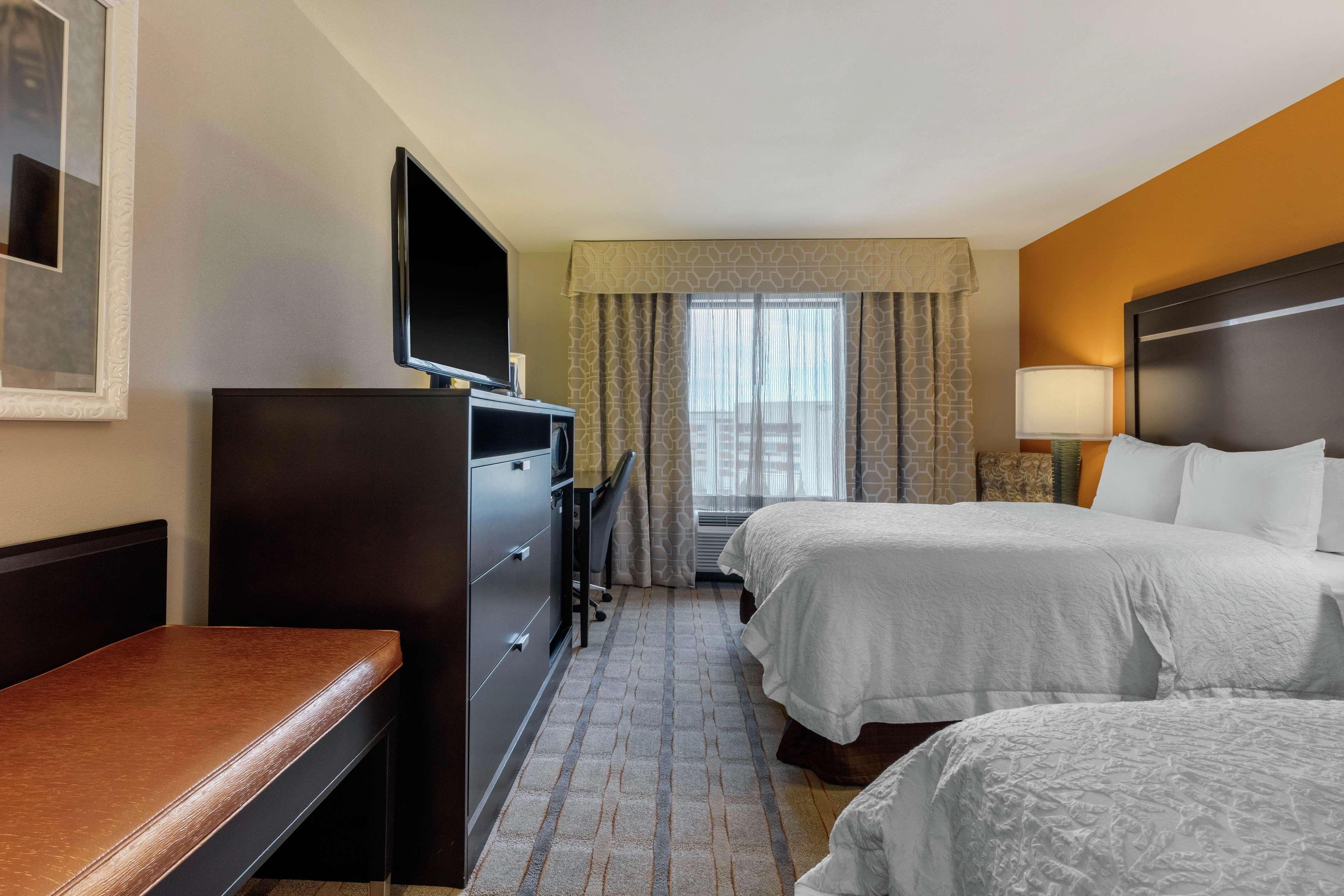 Hampton Inn And Suites Columbus, Ms Kültér fotó